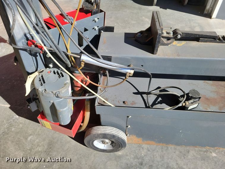 image for item DX6600 Ramco RS100P band saw