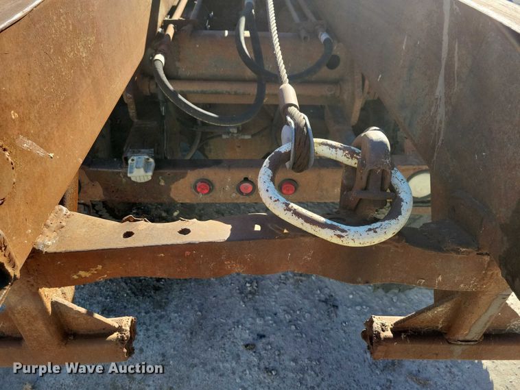 image for item DX6603 1986 White Xpeditor WX roll-off container truck