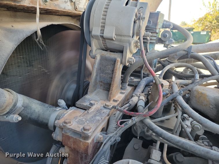 image for item DX6603 1986 White Xpeditor WX roll-off container truck