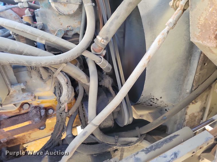 image for item DX6603 1986 White Xpeditor WX roll-off container truck