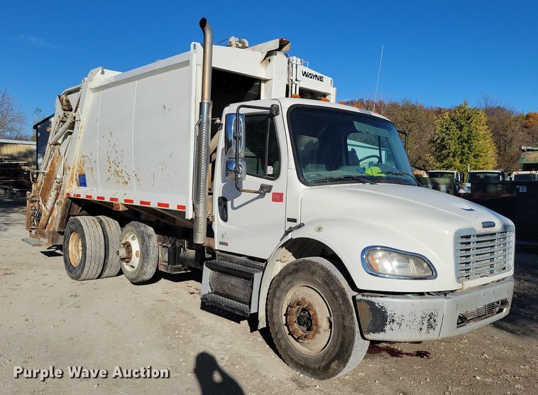 image for item DX6604 2009 Freightliner  Business Class M2 refuse truck