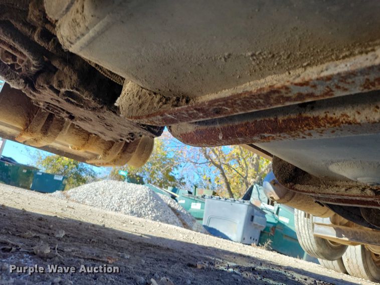 image for item DX6604 2009 Freightliner  Business Class M2 refuse truck