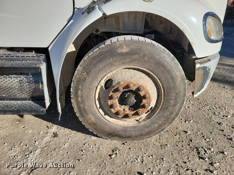 image for item DX6604 2009 Freightliner  Business Class M2 refuse truck