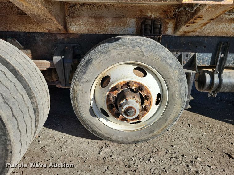 image for item DX6604 2009 Freightliner  Business Class M2 refuse truck