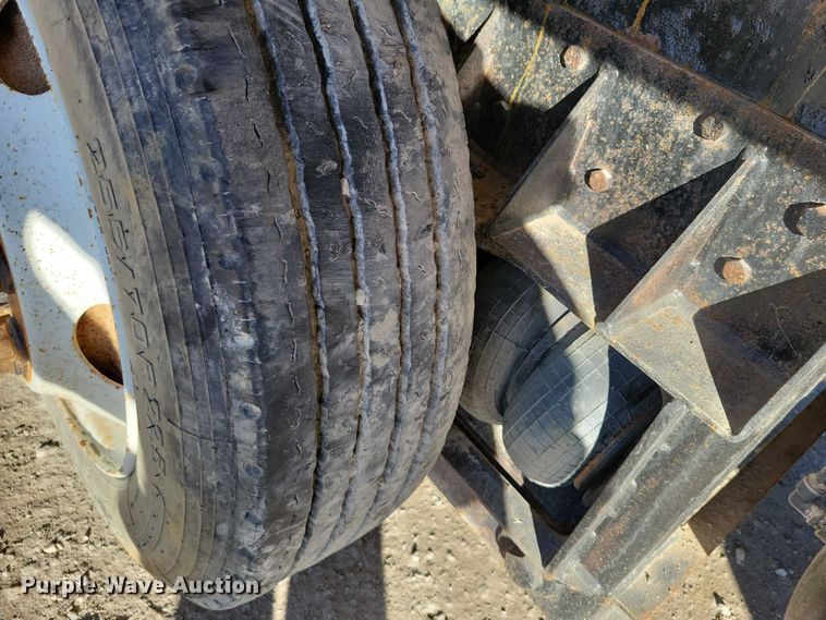 image for item DX6604 2009 Freightliner  Business Class M2 refuse truck