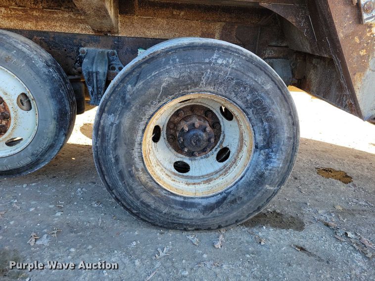 image for item DX6604 2009 Freightliner  Business Class M2 refuse truck