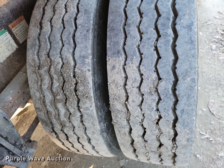 image for item DX6604 2009 Freightliner  Business Class M2 refuse truck