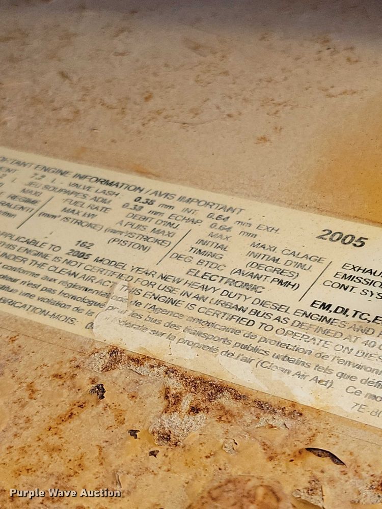 image for item DX6605 2006 Blue Bird school bus