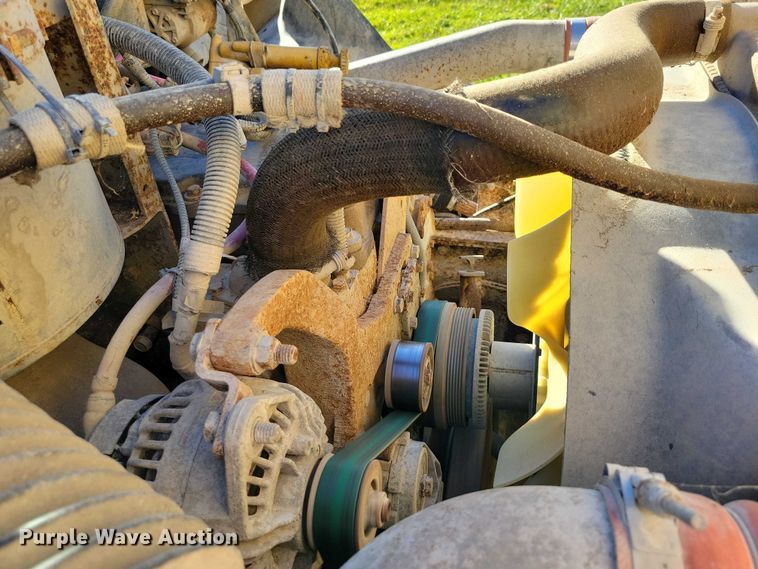 image for item DX6605 2006 Blue Bird school bus