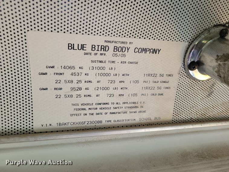 image for item DX6605 2006 Blue Bird school bus