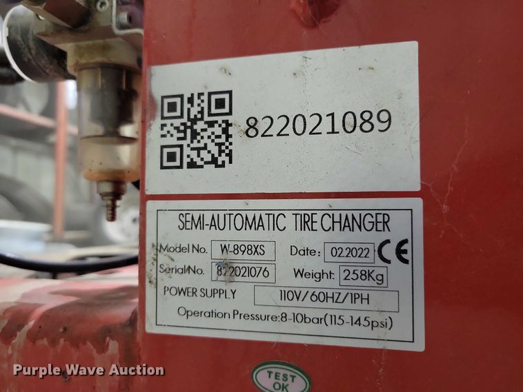 image for item DX6624 2022 Weaver W-898XS tire machine