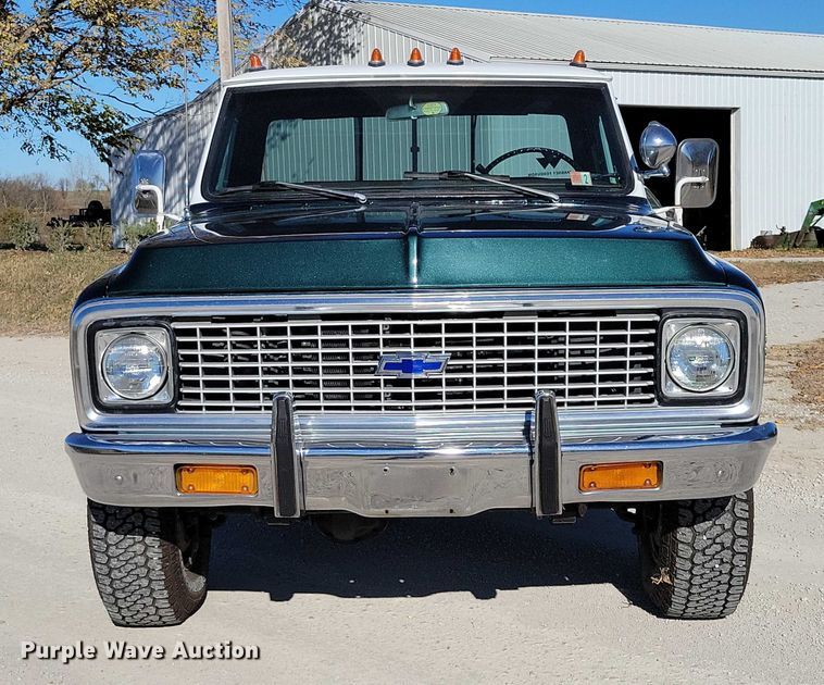 image for item DX6625 1972 Chevrolet K20 Super Custom Camper pickup truck