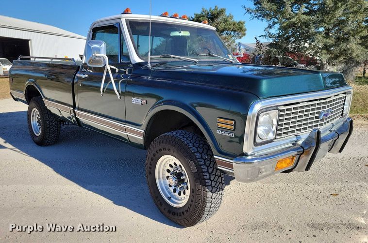 image for item DX6625 1972 Chevrolet K20 Super Custom Camper pickup truck