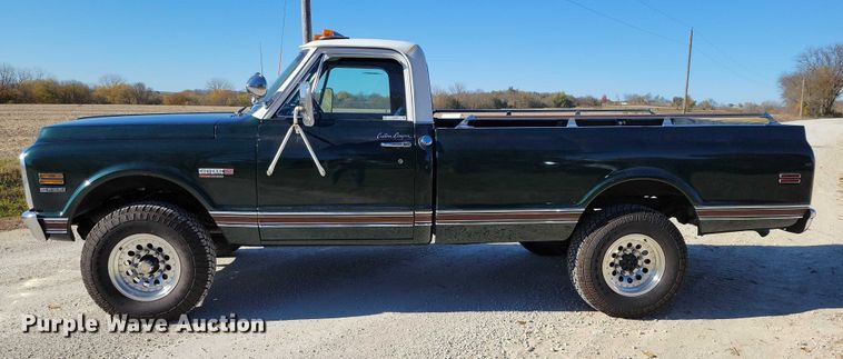 image for item DX6625 1972 Chevrolet K20 Super Custom Camper pickup truck