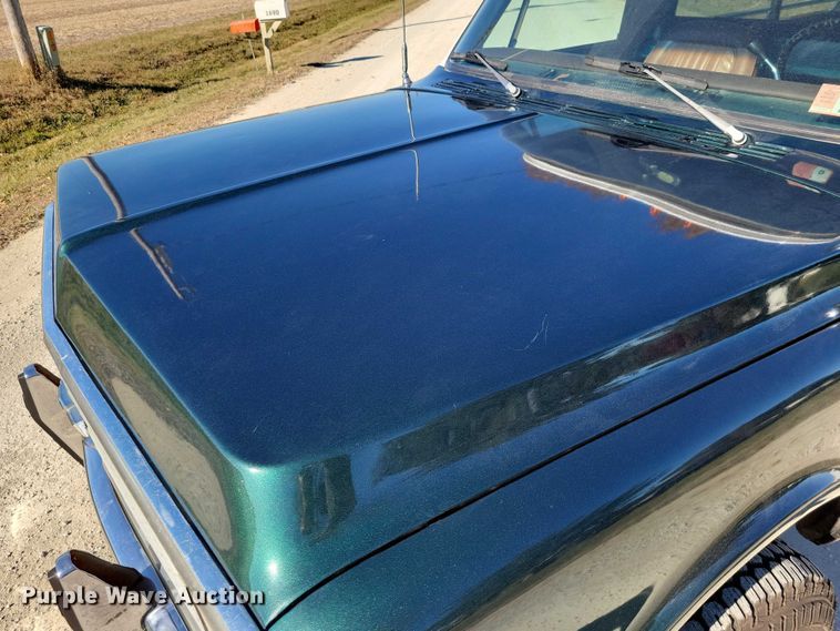 image for item DX6625 1972 Chevrolet K20 Super Custom Camper pickup truck