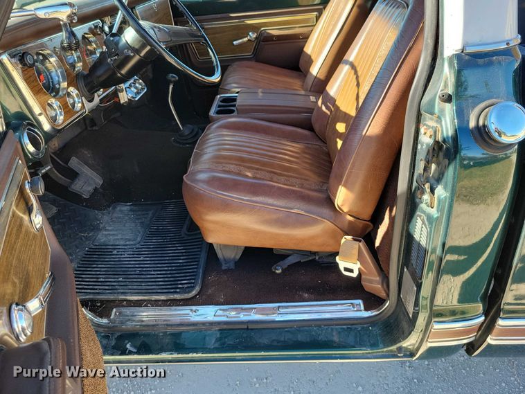 image for item DX6625 1972 Chevrolet K20 Super Custom Camper pickup truck