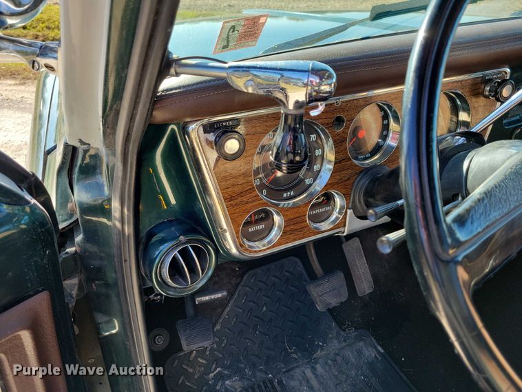 image for item DX6625 1972 Chevrolet K20 Super Custom Camper pickup truck