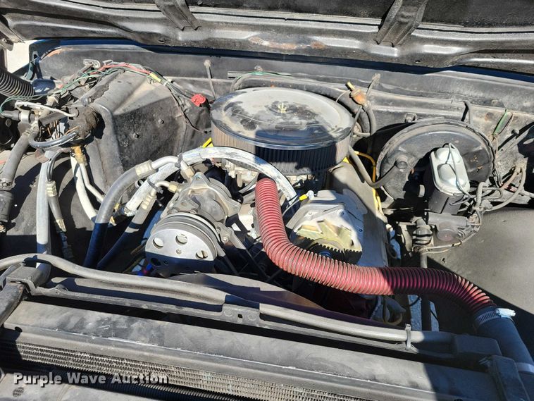 image for item DX6625 1972 Chevrolet K20 Super Custom Camper pickup truck