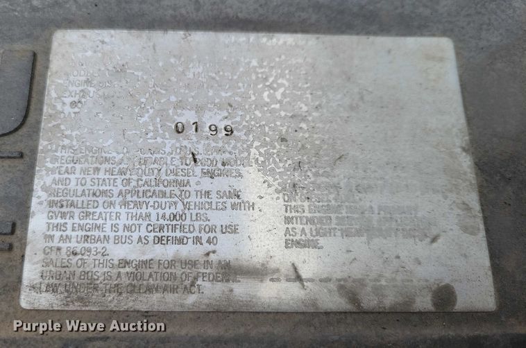 image for item DX6627 2000 Izuszu NPR box truck