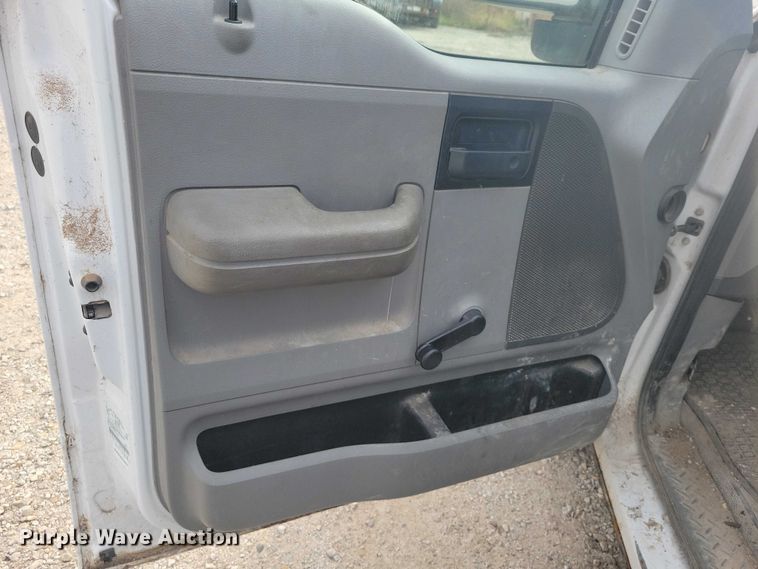 image for item DX6629 2008 Ford F150 pickup truck