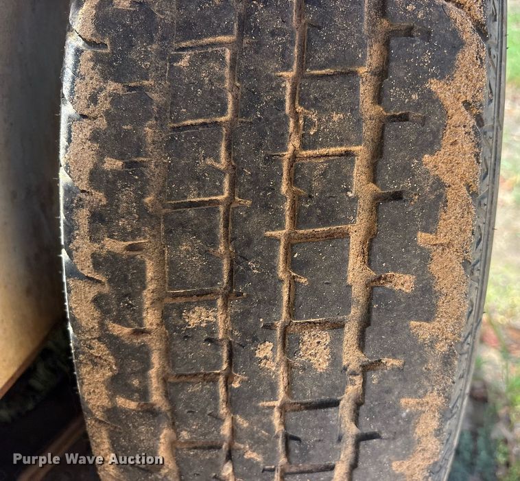 image for item DY0869 2019 Wells Cargo enclosed cargo trailer