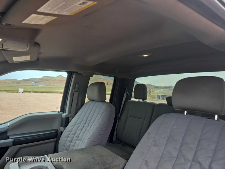 image for item DY1221 2016 Ford F150 XLT SuperCab pickup truck