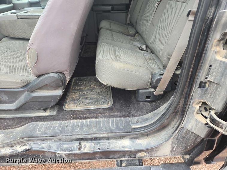 image for item DY1221 2016 Ford F150 XLT SuperCab pickup truck