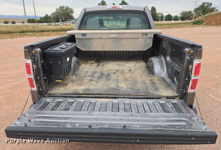 image for item DY1222 2013 Ford F150 STX SuperCab pickup truck