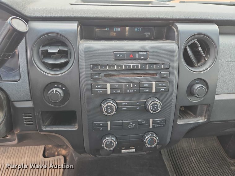 image for item DY1222 2013 Ford F150 STX SuperCab pickup truck