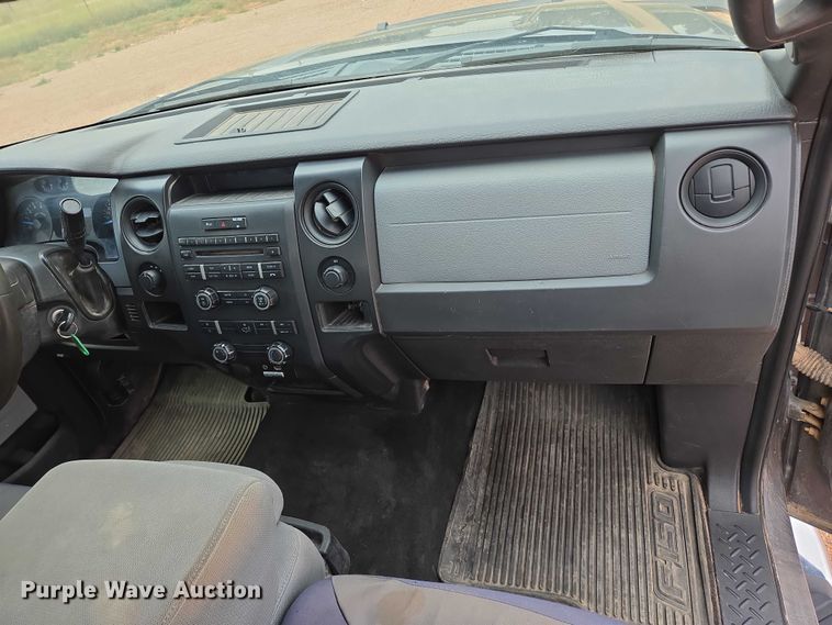 image for item DY1222 2013 Ford F150 STX SuperCab pickup truck