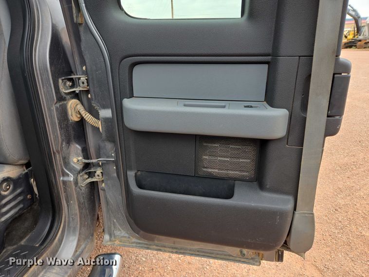 image for item DY1222 2013 Ford F150 STX SuperCab pickup truck