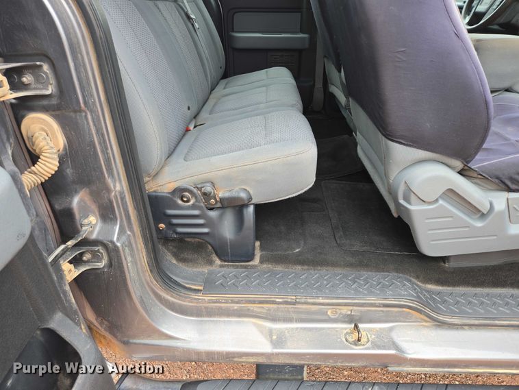 image for item DY1222 2013 Ford F150 STX SuperCab pickup truck