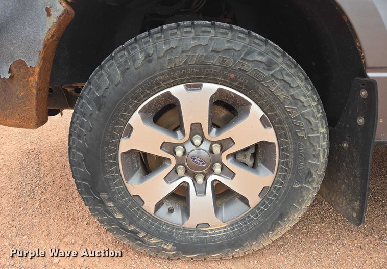 image for item DY1222 2013 Ford F150 STX SuperCab pickup truck