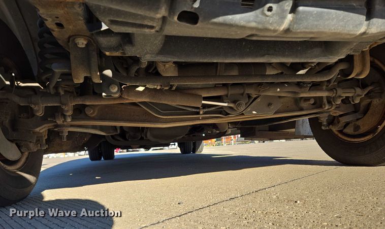 image for item DY1427 2016 Ford E450 shuttle bus