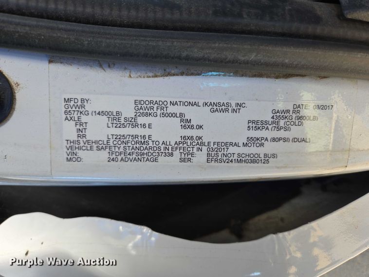 image for item DY1428 2017 Ford  Eldorado National shuttle bus