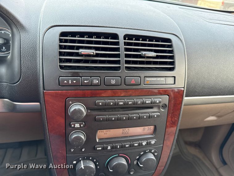 image for item DY8184 2008 Chevrolet Uplander van