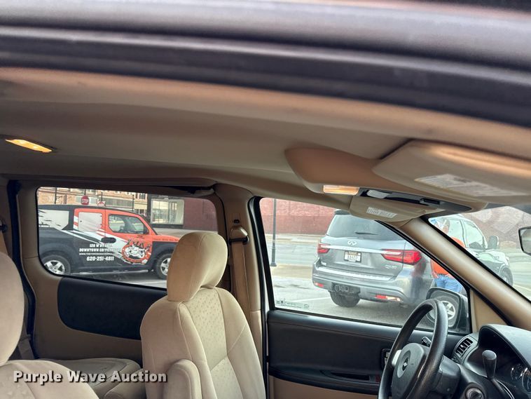 image for item DY8184 2008 Chevrolet Uplander van