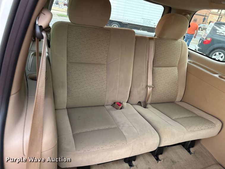 image for item DY8184 2008 Chevrolet Uplander van