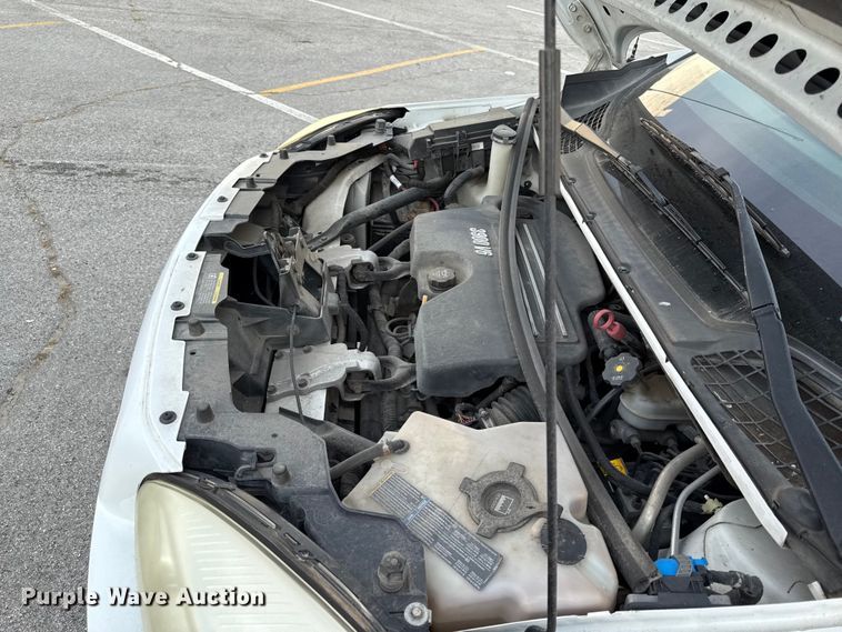 image for item DY8184 2008 Chevrolet Uplander van