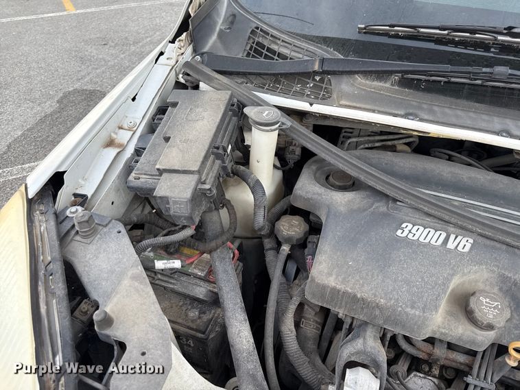 image for item DY8184 2008 Chevrolet Uplander van