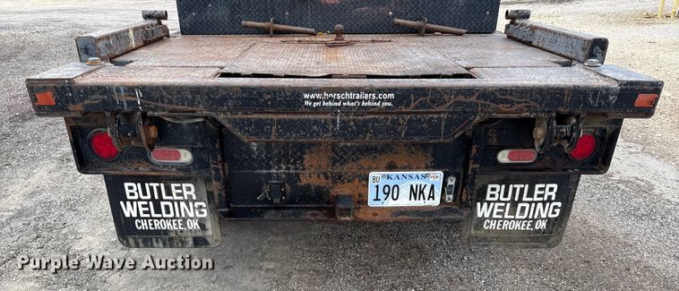 image for item DY8352 2005 Dodge Ram 2500 Quad Cab bale bed pickup truck