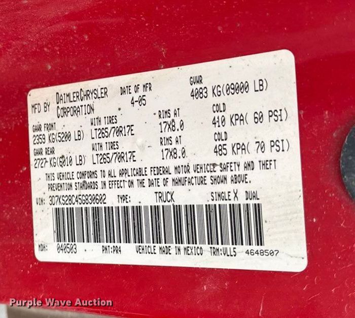 image for item DY8352 2005 Dodge Ram 2500 Quad Cab bale bed pickup truck