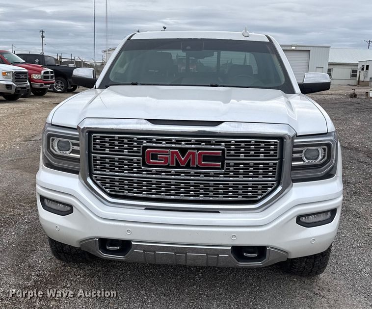 image for item DY8354 2017 GMC Sierra 1500 Crew Cab pickup truck