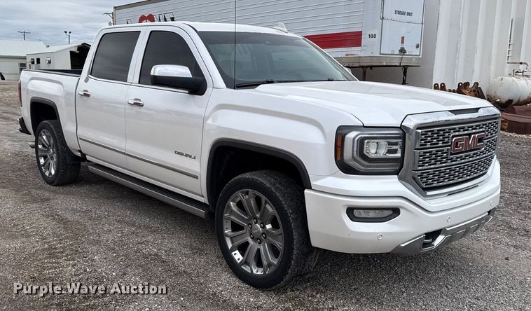 image for item DY8354 2017 GMC Sierra 1500 Crew Cab pickup truck