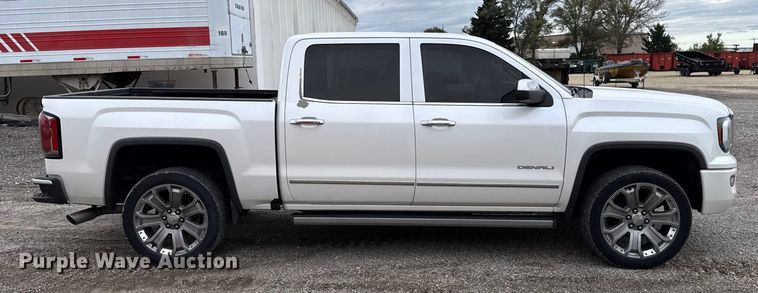 image for item DY8354 2017 GMC Sierra 1500 Crew Cab pickup truck