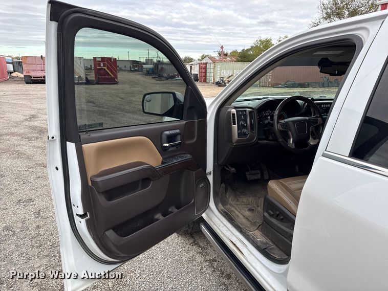 image for item DY8354 2017 GMC Sierra 1500 Crew Cab pickup truck