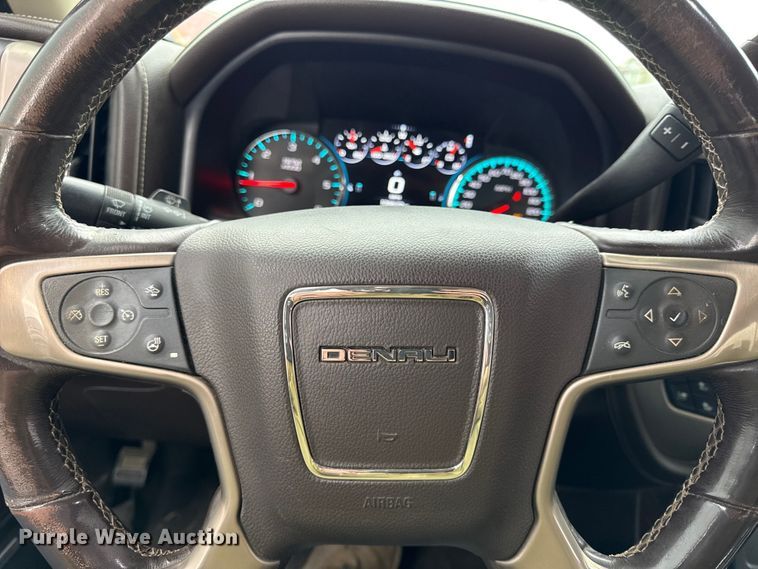 image for item DY8354 2017 GMC Sierra 1500 Crew Cab pickup truck