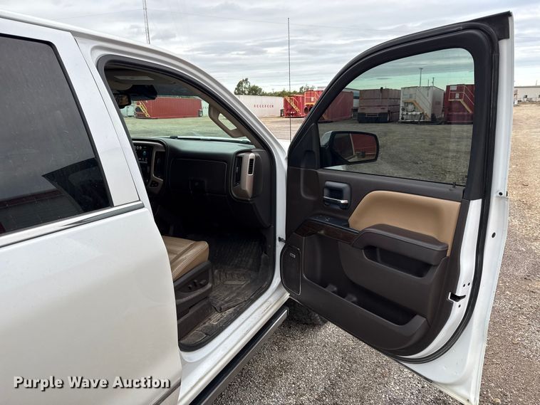 image for item DY8354 2017 GMC Sierra 1500 Crew Cab pickup truck