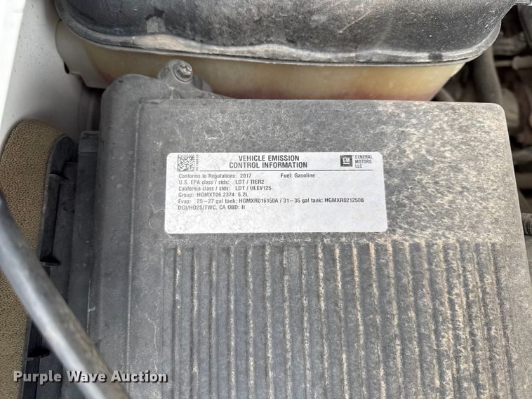 image for item DY8354 2017 GMC Sierra 1500 Crew Cab pickup truck