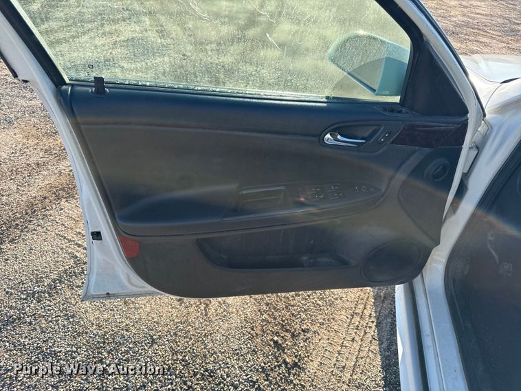 image for item DY8368 2013 Chevrolet Impala 